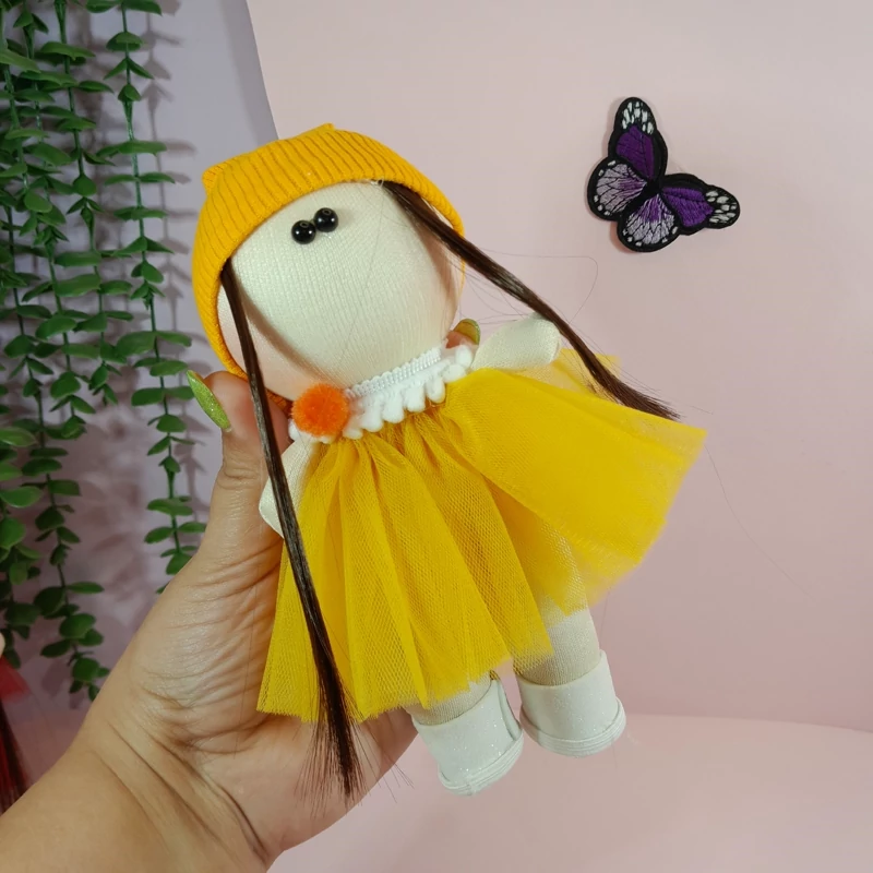 عروسک روسی دامن توری قد20سانت