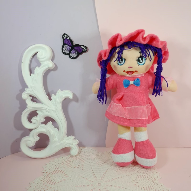 عروسک دختر رومی قد30سانت